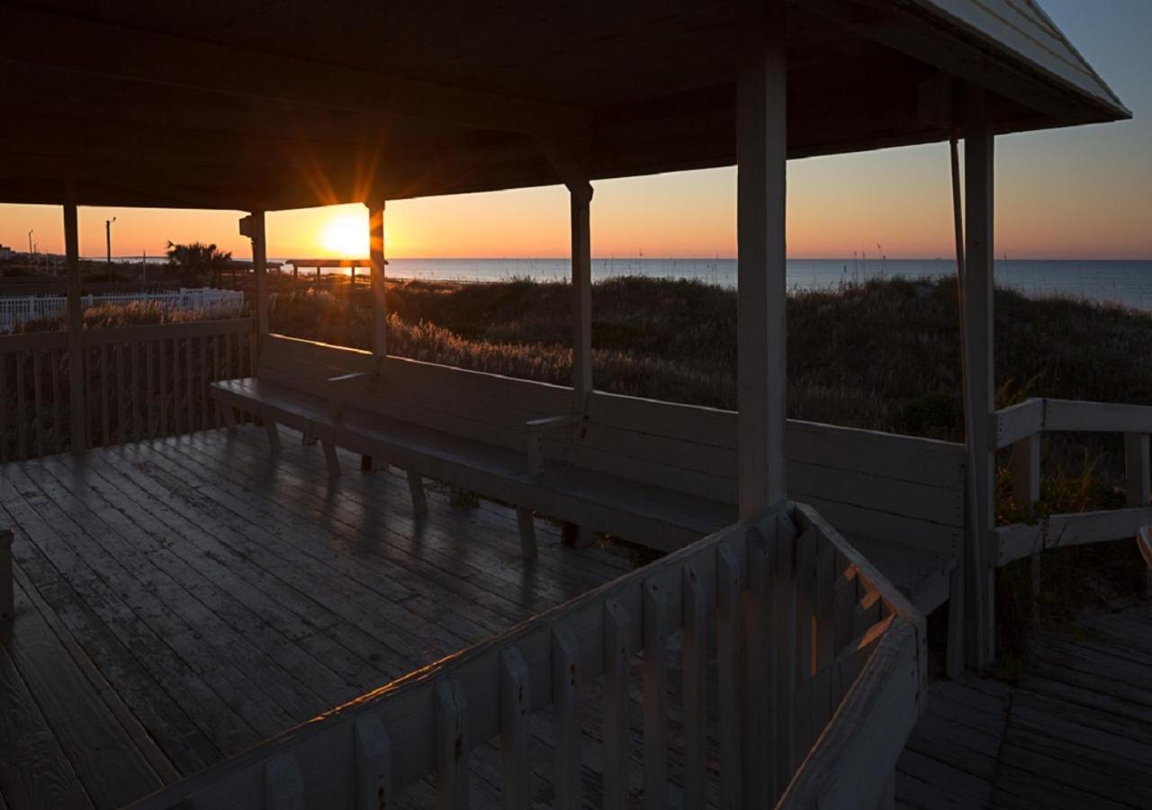 Atlantic Beach Resort, A Ramada By Wyndham Екстер'єр фото